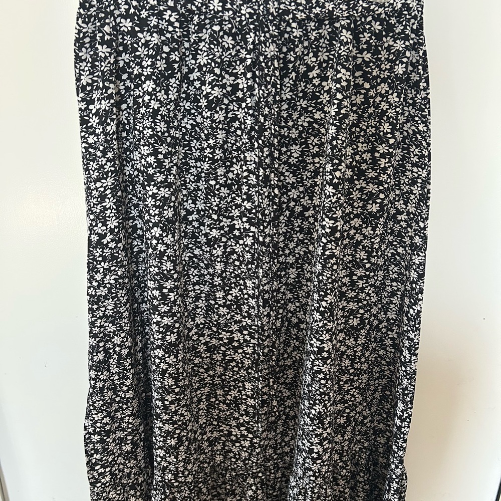 Floral maxi skirt !